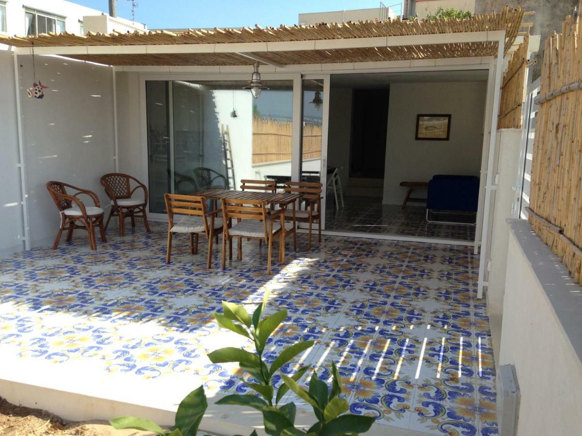 Giulianna Uno Villa Доналуката Екстериор снимка